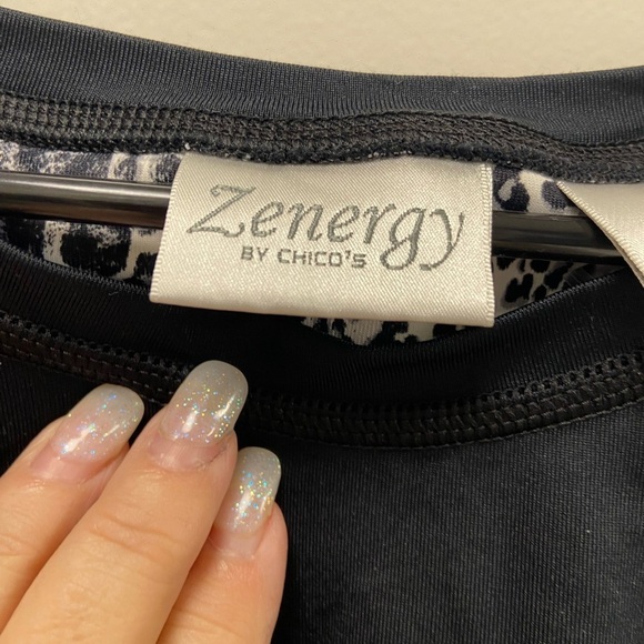 Z energy by‎ Chicos black exercize sleeveless top black w zipper pocket size 3 - Picture 2 of 8